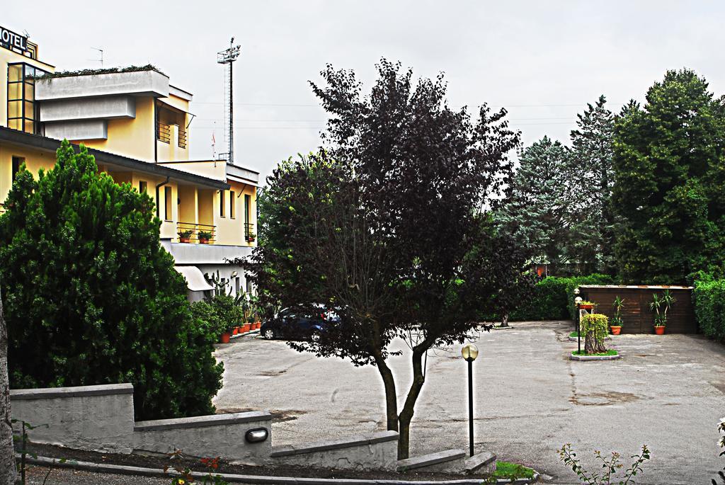 Hotel Ebe San Piero a Sieve Dış mekan fotoğraf